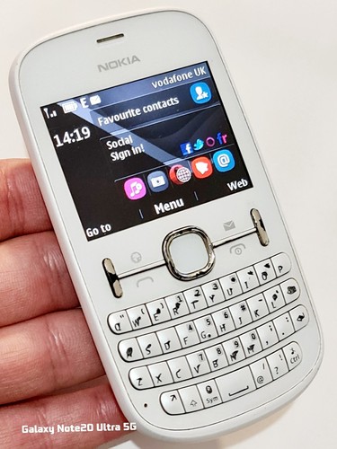 Nokia asha 201 3g - nokia,