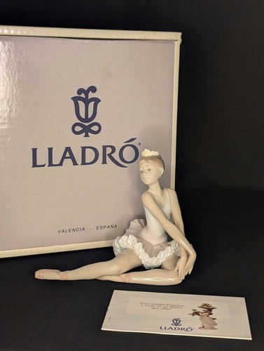Vintage lladro 6174 graceful - vintage,