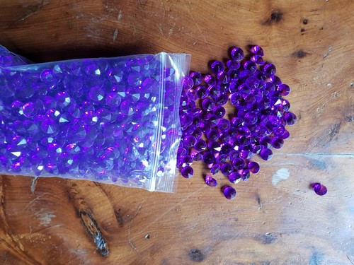 1000 purple scatter crystals