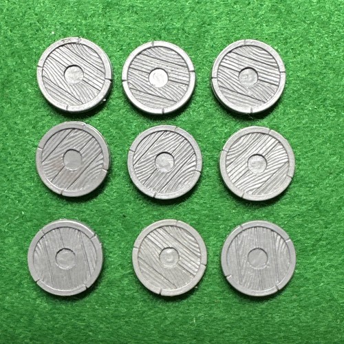 Warhammer classic round - classic, wooden