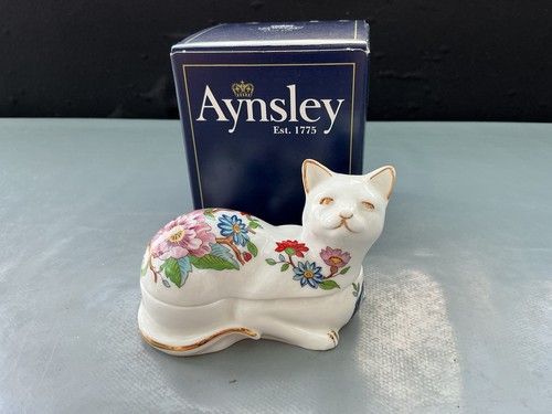 Aynsley pembroke animals - ,