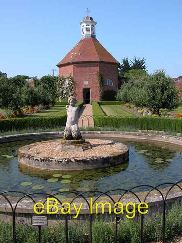 Dovecote felbrigg hall - felbrigg,