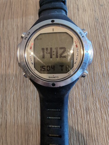 Suunto dive computer with - d6,