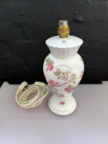 Vintage aynsley elizabeth rose - elizabeth,