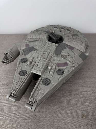 Star wars millennium falcon - star,