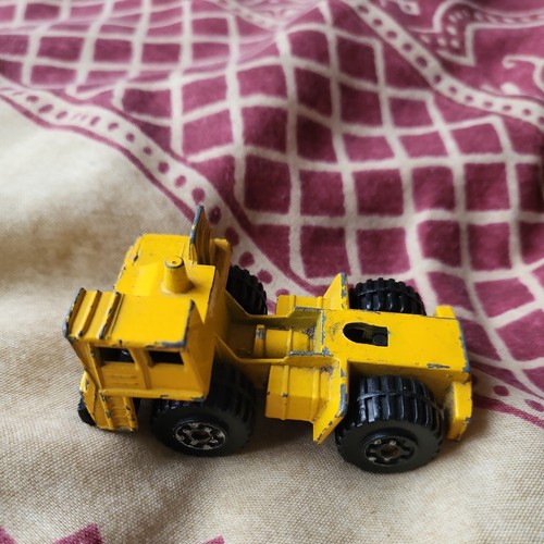 Matchbox mobile crane - matchbox,