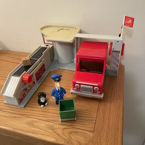 Postman pat deluxe sorting - pat,