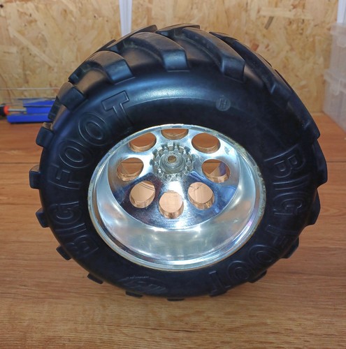 Monster truck bigfoot wheel - bigfoot,