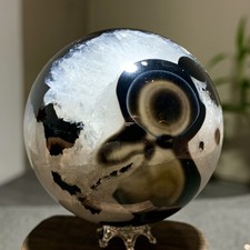 251G Natural black striped agate ball, quartz body healing