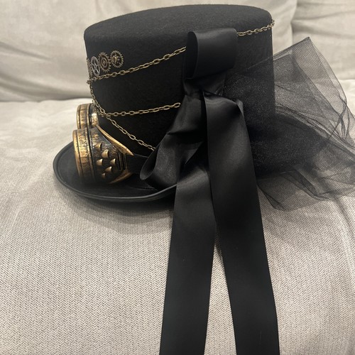 Steampunk top hat - with, goggles