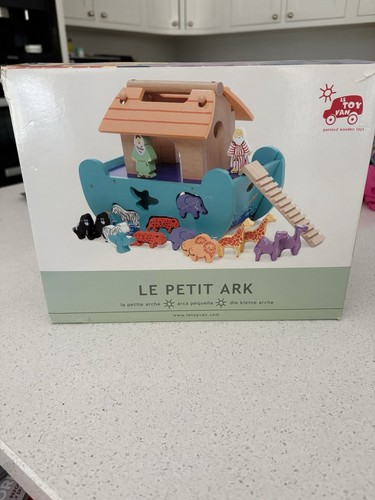 Toy van wooden petite - toy,