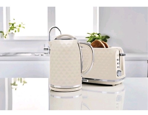 Cream textured kettle - cream, 1.7l