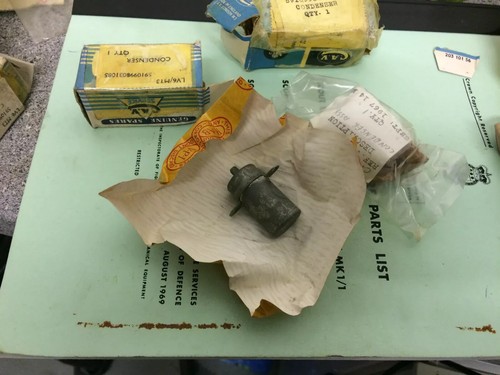 Daimler ferret windscreen - daimler,