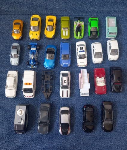 Mixed die cast vehicle - 1:64,