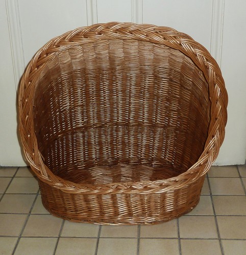Wicker pet basket - , for