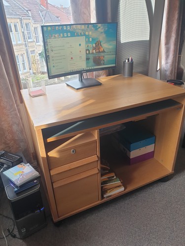Light medium oak veneer - light/medium,