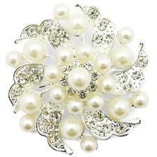 LARGE SILVER GOLD BROOCH JOB