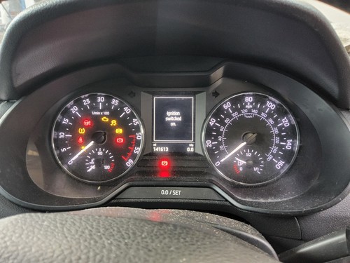 Instrument cluster skoda - instrument,