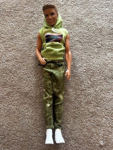 Barbie fashionistas ken doll - barbie,