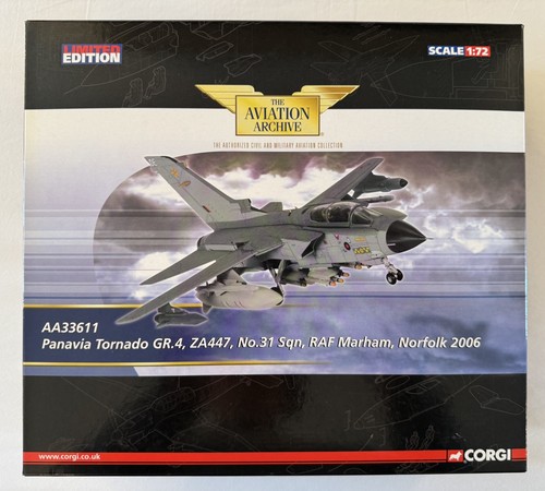 Corgi aa33611 panavia tornado - corgi,