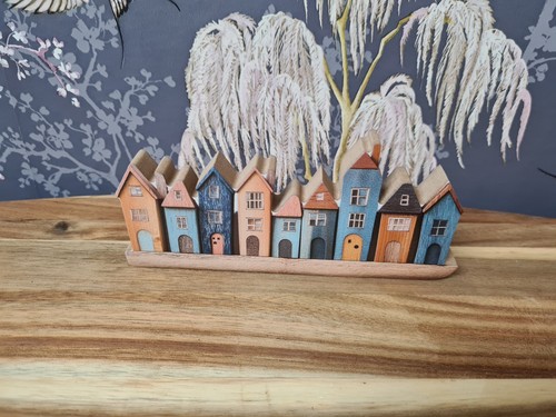 Handcrafter row wooden - 2d, of
