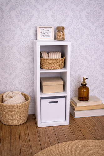 Scale dolls house - 1:12,