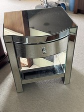 Mirrored Table With Drawer - Perfect For Bedside