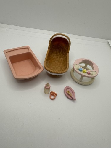 Sylvanian families pink baby - families,