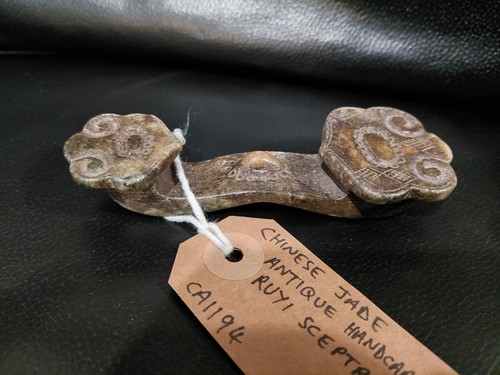 Chinese jade ruyi sceptre - jade,