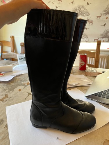 Size 38 black - 5,