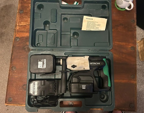 Dh24dvc sds plus hammer drill - hammer,