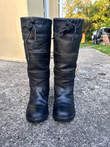 Dublin river boots country - river,
