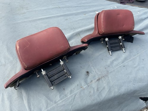 Bmw e24 rear headrests rare - bmw,