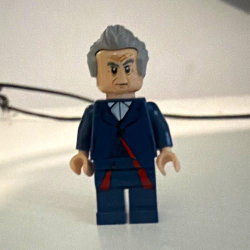 Lego plastic minifigure grey - lego,