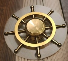 FIDGET SPINNER SHIPS WHEEL IN