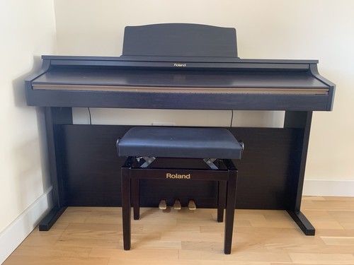 Roland digital piano - roland, (hp102e)
