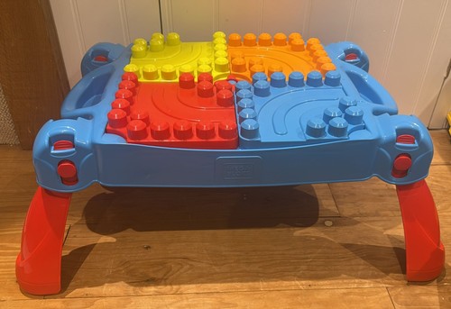 Mega bloks build play table - &,