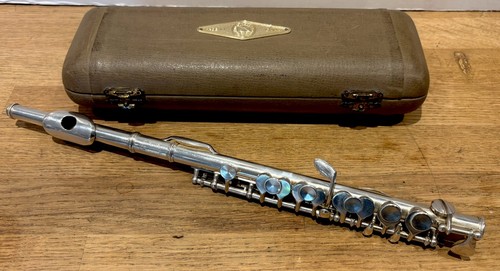 Silver piccolo hsinghai - hsinghai, in