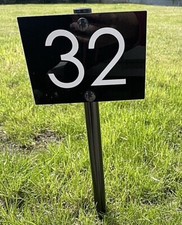 FREESTANDING MODERN HOUSE SIGN