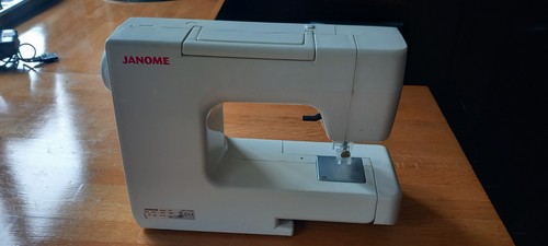 Janome 725 free arm - 725,