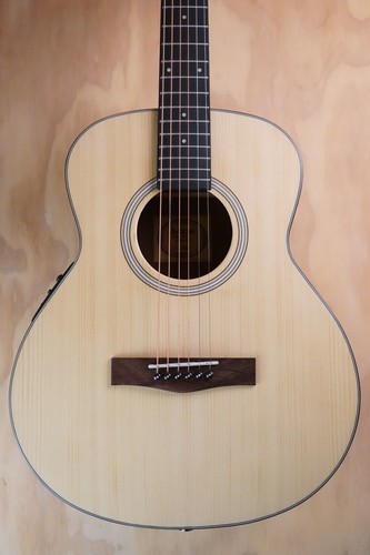 Sqoe 60n electro acoustic - electro,