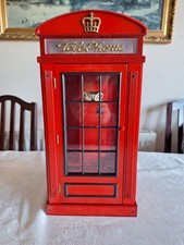 Vintage Retro Hold court Red