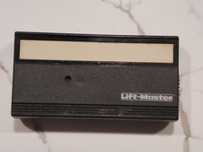 LiftMaster 750E single button