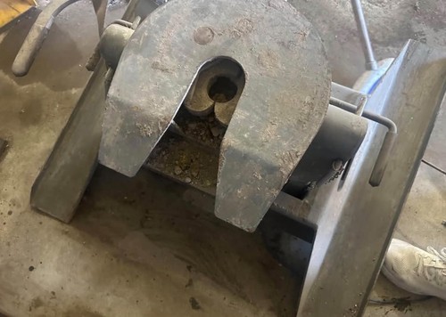 5th wheel hitch used - , for