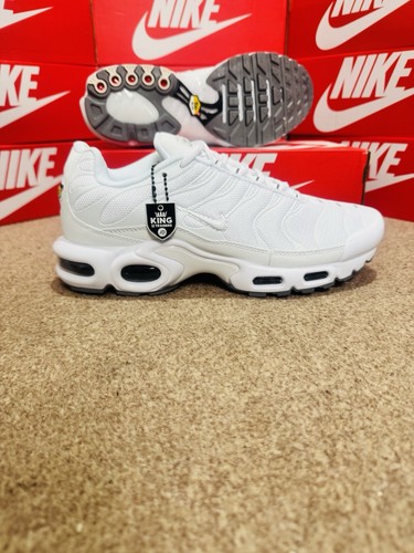 Nike air max plus triple - air,