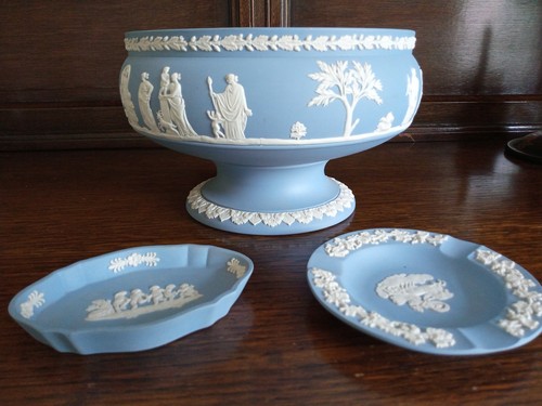 Wedgewood jasperware blue - wedgewood,
