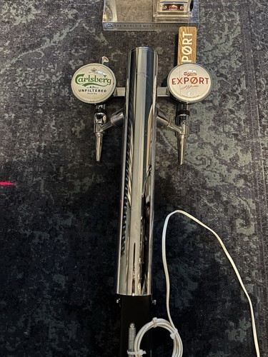 Carlsberg bar pump and coors - carlsberg,