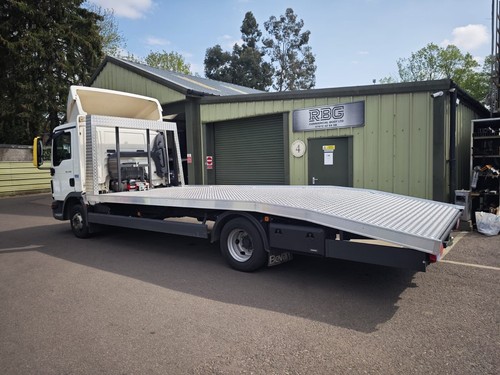 Recovery car transporter