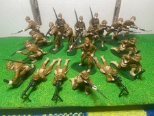 Airfix 20  x Japanese soldiers, painted, 1.32 scale, good condition, see photos.