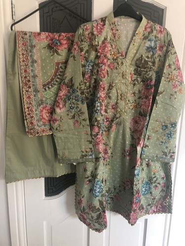 Khaadi brand pakistani - brand,